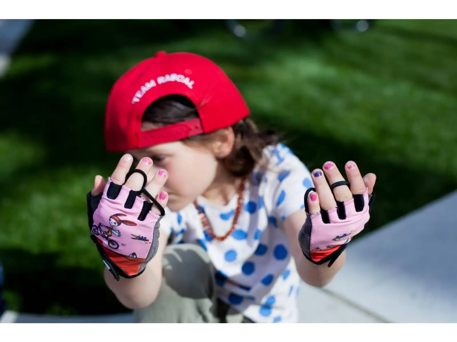 Rascal Holka gloves