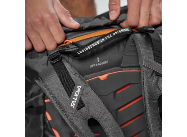 Salewa Puez backpack 32+5 l backpack Black Out/Onyx