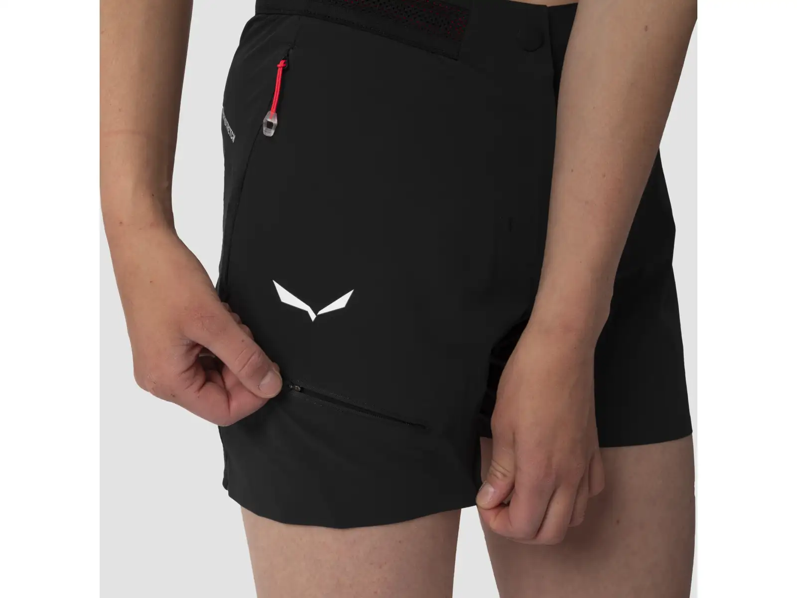 Salewa Pedroc PRO Durastretch Cargo women's shorts Flame