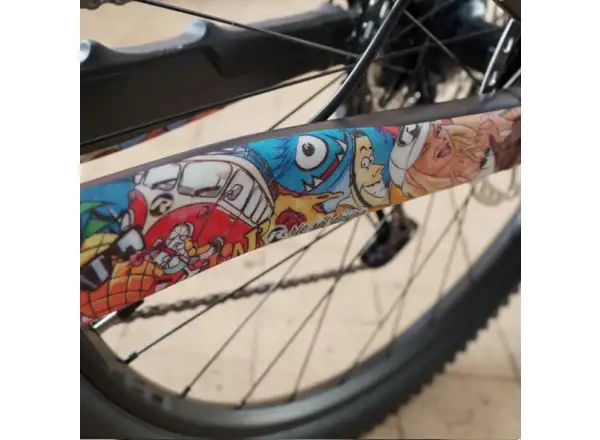 Rie:sel Design TAPE 3000 foil under chain Stickerbomb Eyecatcher