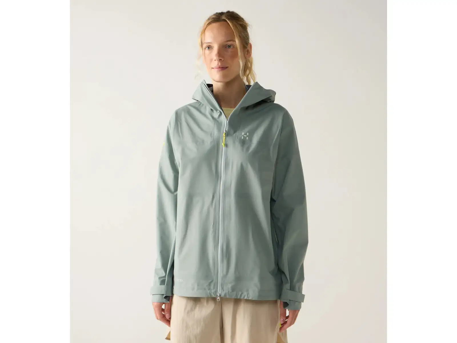 Haglöfs L.I.M AIRAK GTX women's jacket Dew Green