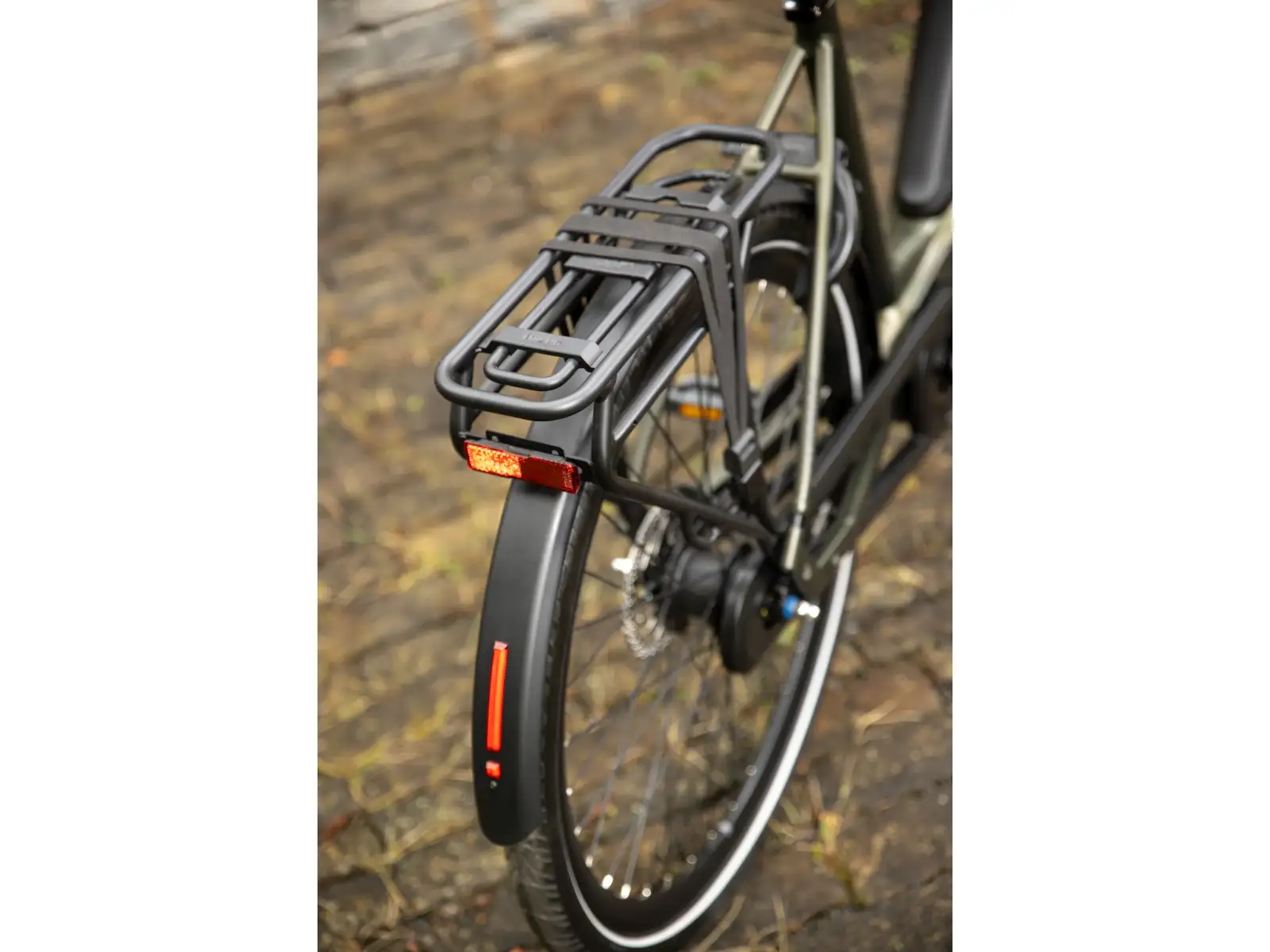 Superior eWAY 6.4 city e-bike Matte Black