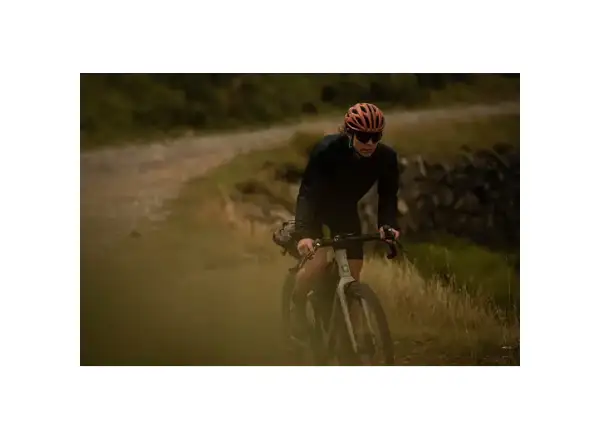 MET Estro MIPS Wander helmet Cinnamon