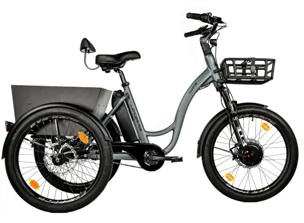 Leader Fox Curtis e-bike tricycle silver
