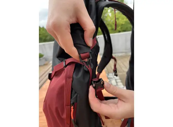 Salewa Puez women's backpack 32 l + 5 l Syrah/Black Out