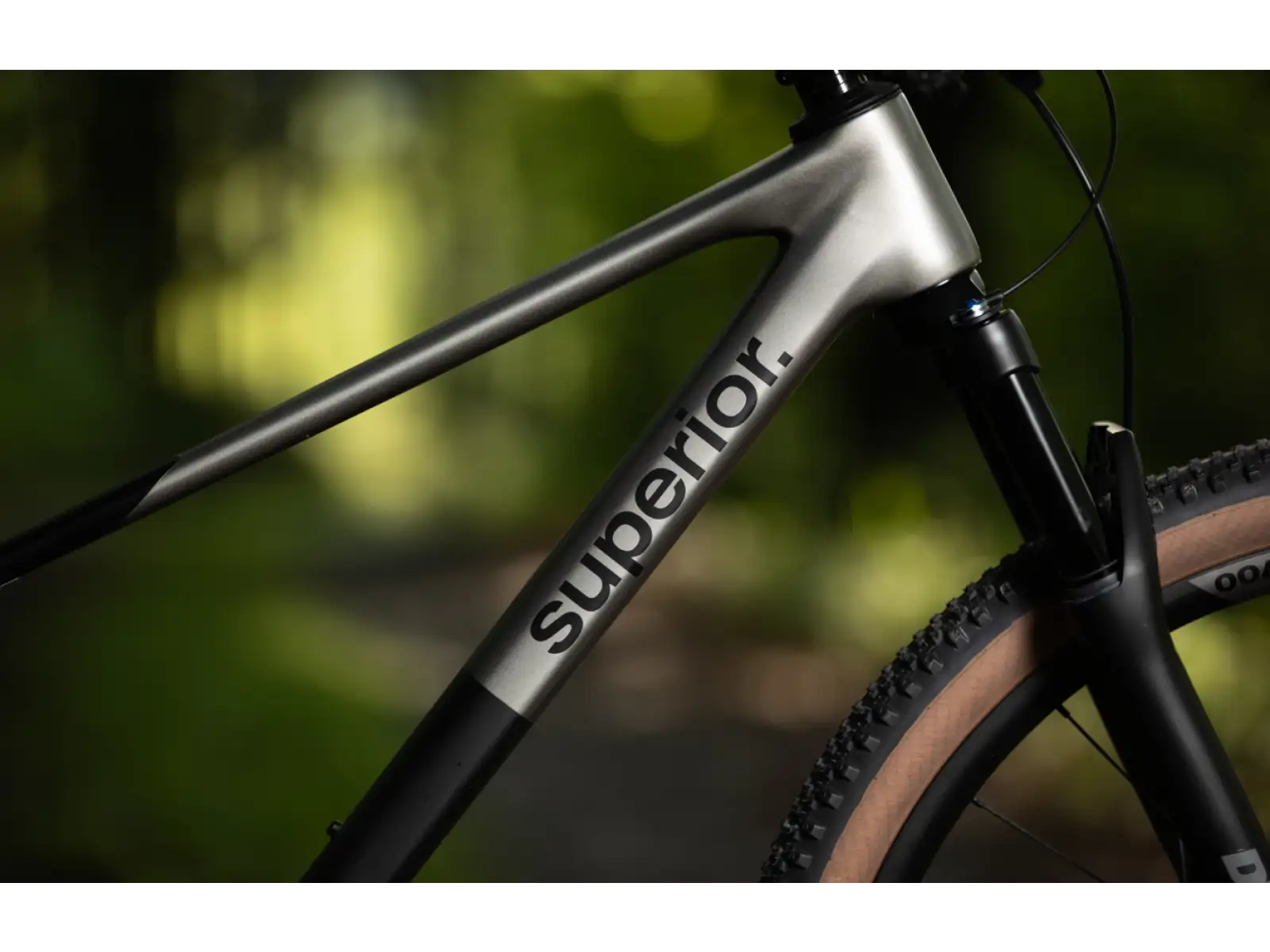 Superior XP 9.8 mountain bike Matte Carbon/Dark Chrome