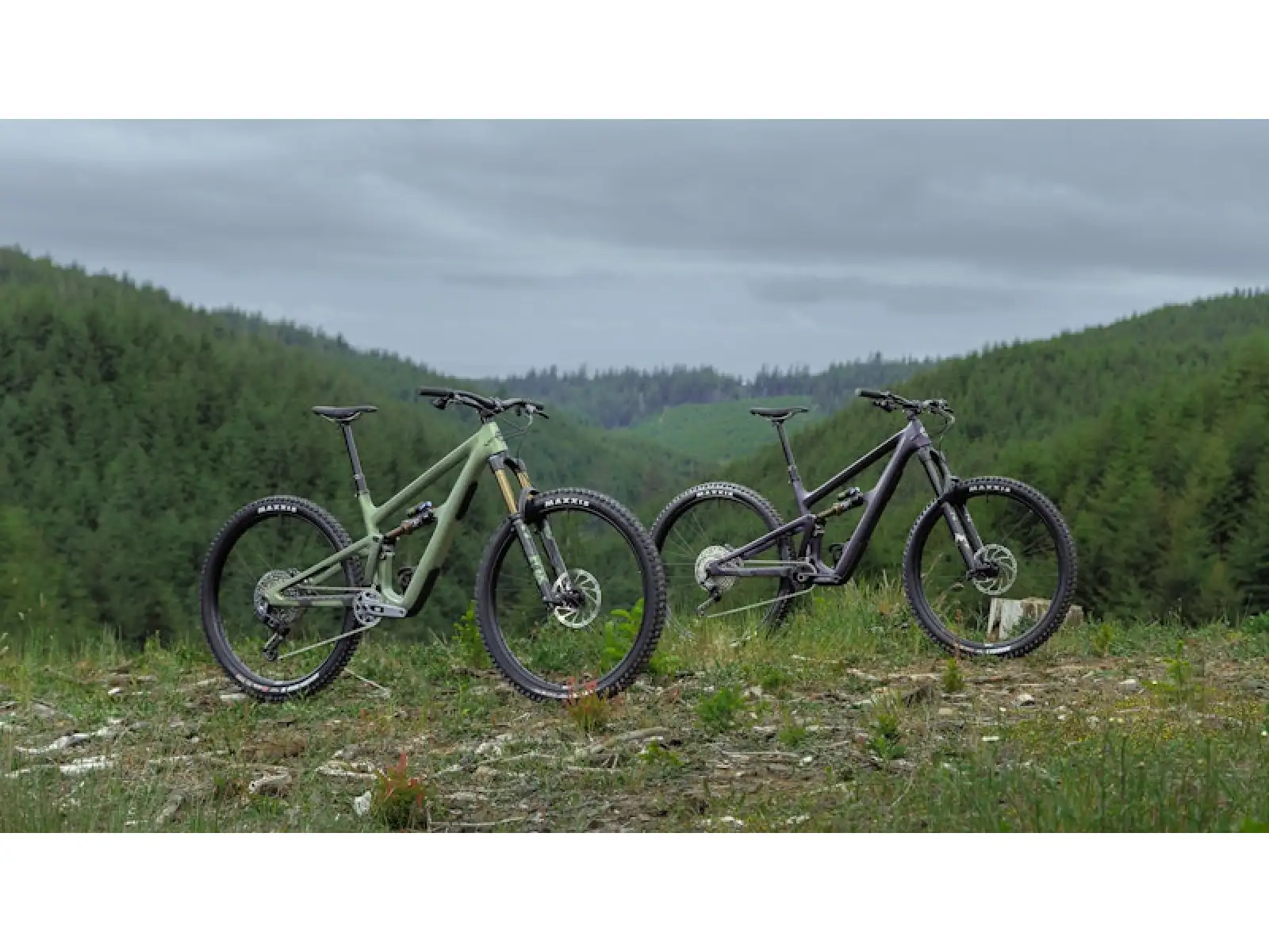 Ibis Ripmo V3 Deore mountain bike Heckleberry Purple