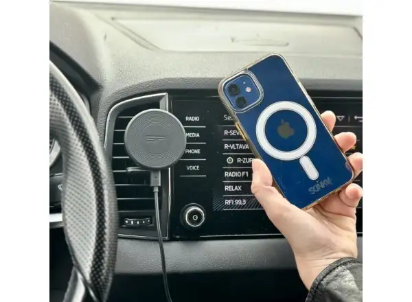 SP Connect Charging Vent Mount SPC+ phone holder