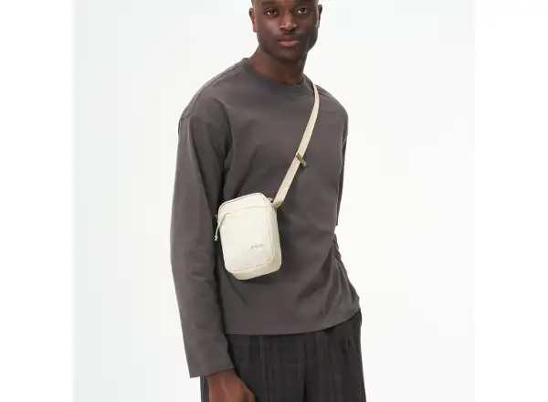 Aevor Easy Ride Pouch shoulder bag Off-White