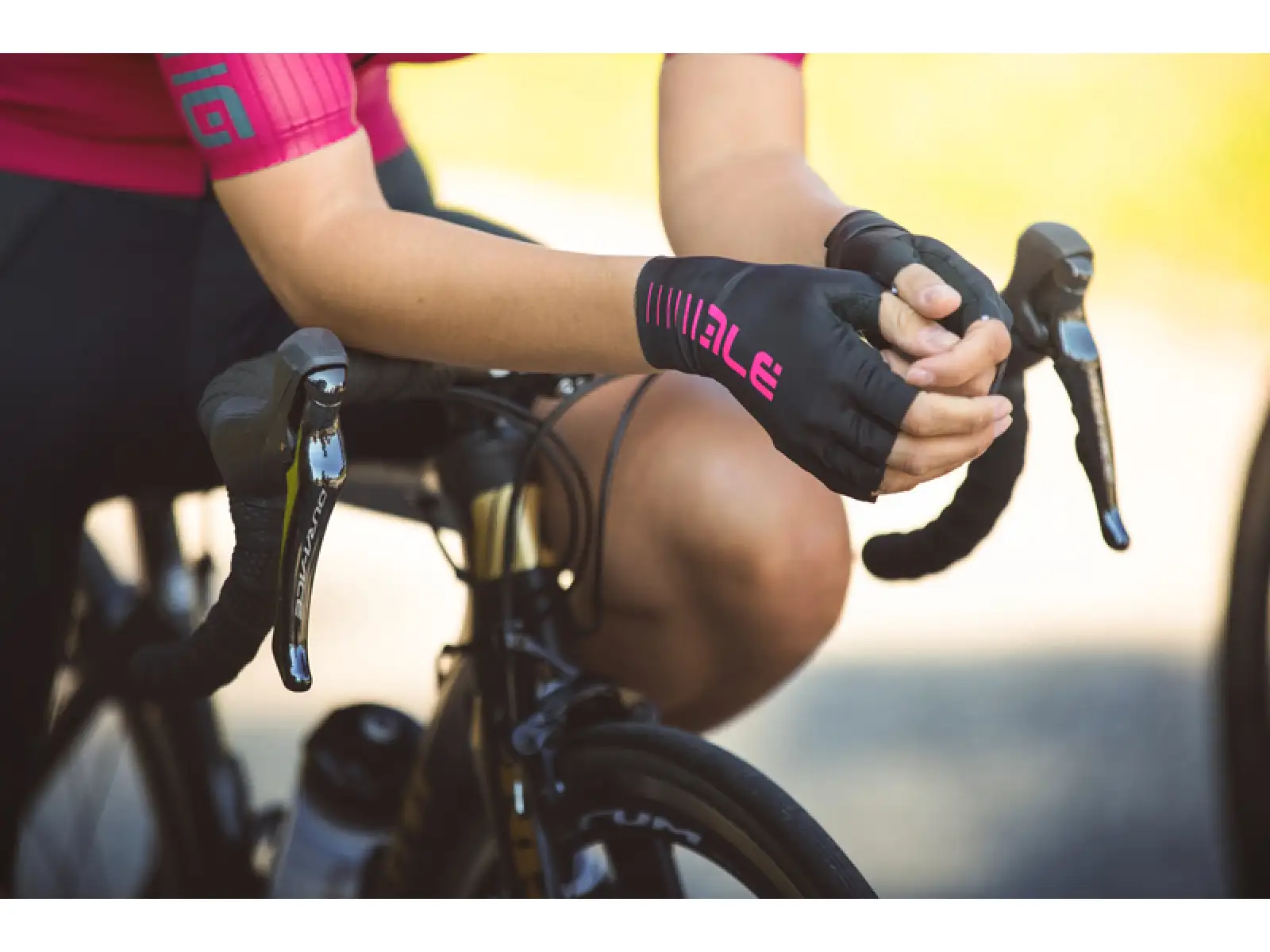 Alé Sunselect Crono gloves Black/Fluo Pink