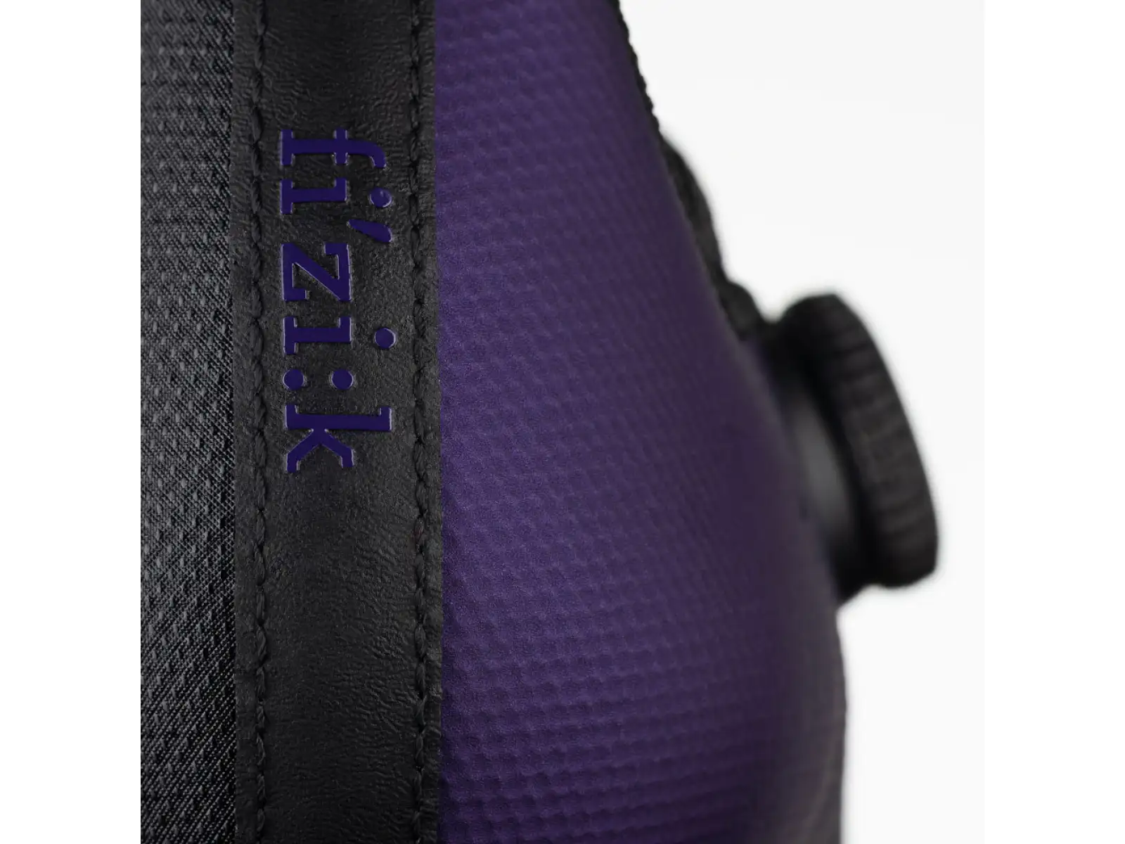 Fizik Tempo Decos Carbon road men's cycling shoes Aubergine/Black