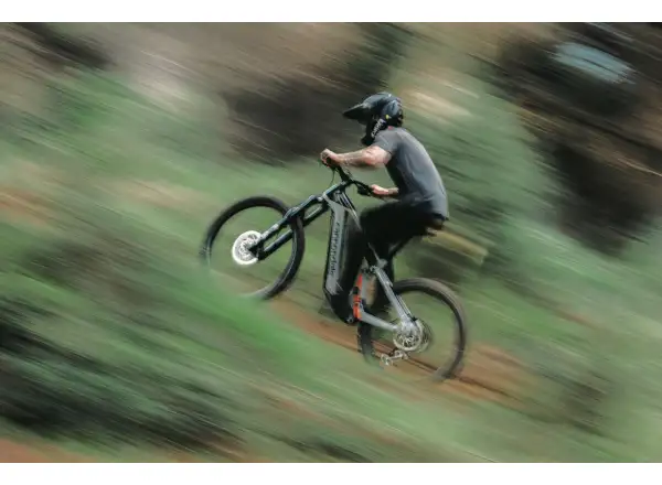 Cannondale Moterra Carbon LT 1 full-suspension e-bike Black
