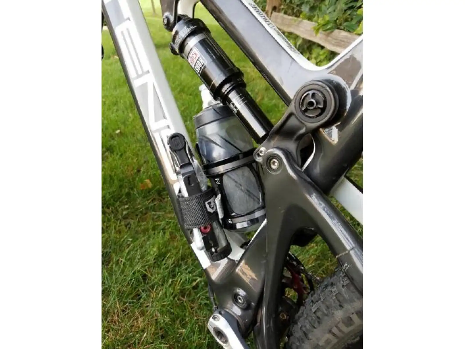 Wolf Tooth adapter B-RAD Mini Strap/Accessory Mount