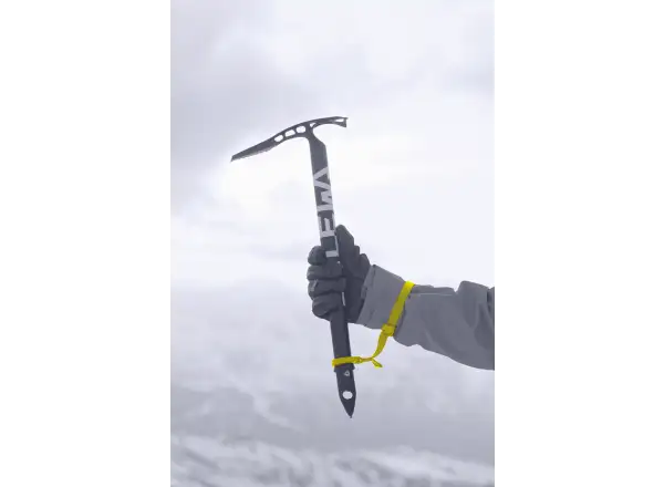 Salewa Alpine-X ice axe 65 cm