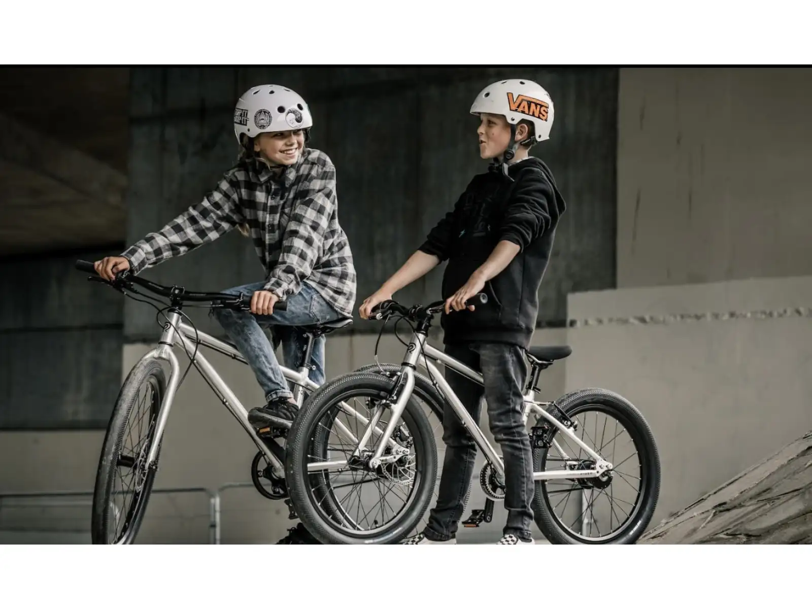 Early Rider Belter 24 kids bike Violet Haze
