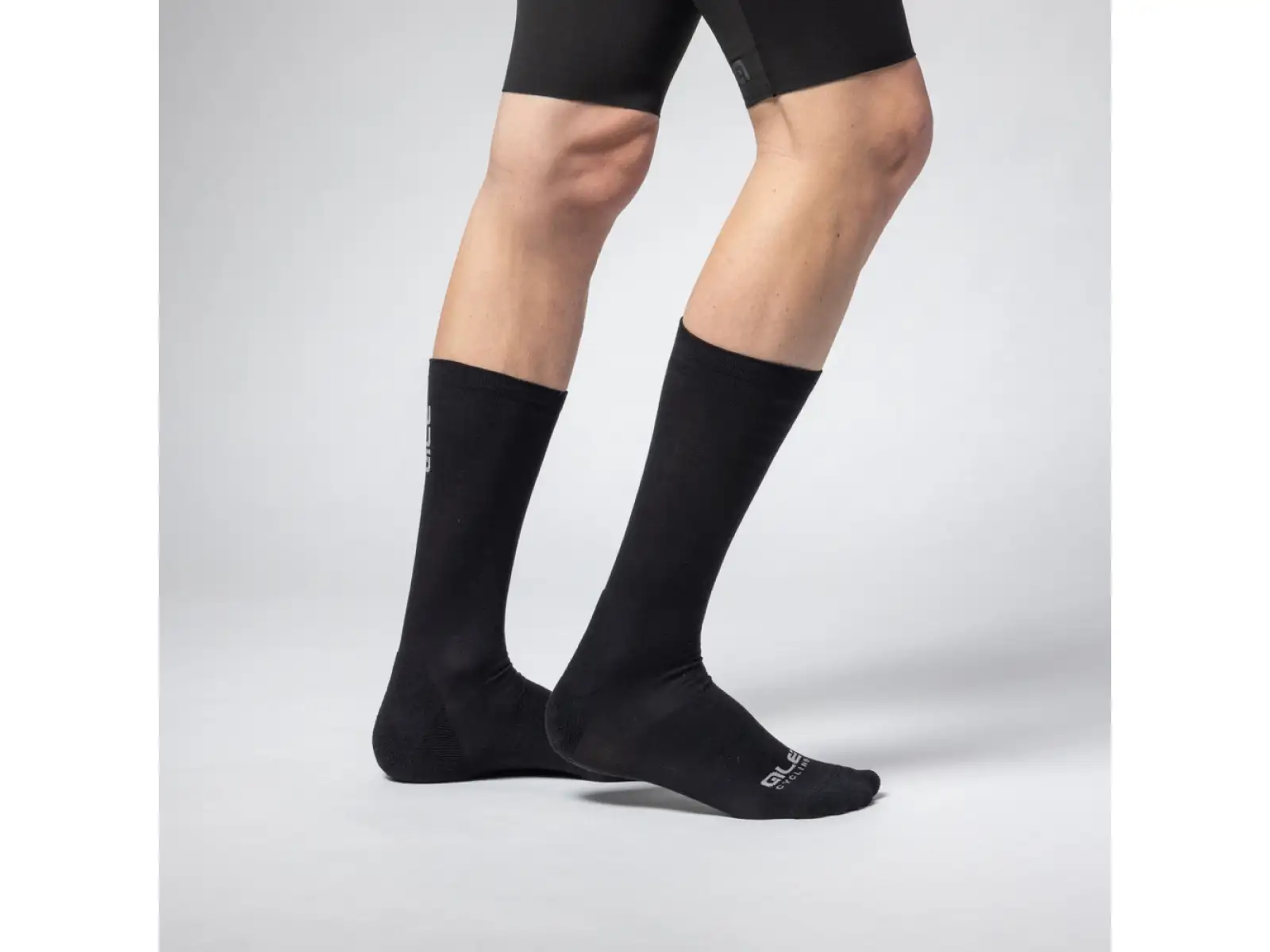 ALÉ Thermo 2.0 winter cycling socks Black