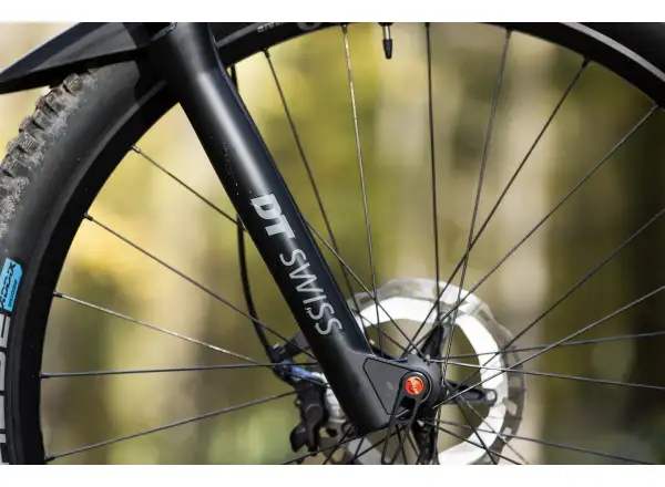 Superior eXF 6.8 full-suspension e-bike