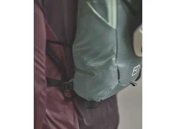 Ortovox Trace 15 backpack Green Acid