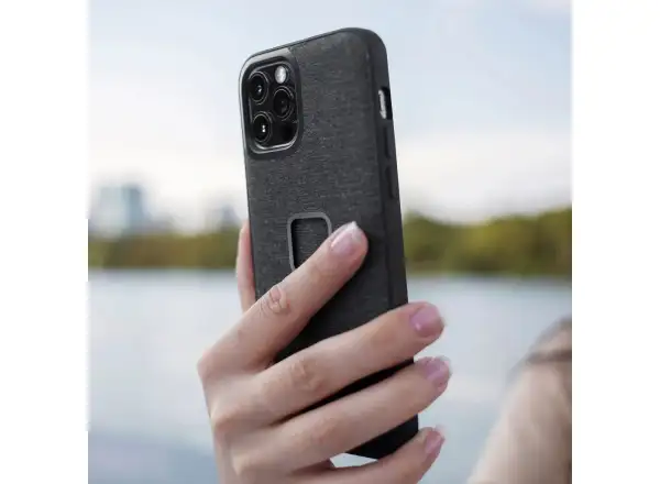Peak Design Mobile Everyday Case iPhone 13 phone case Charcoal