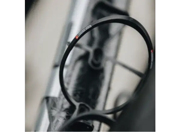 ELITE LEGGERO 2.5 Carbon bottle cage