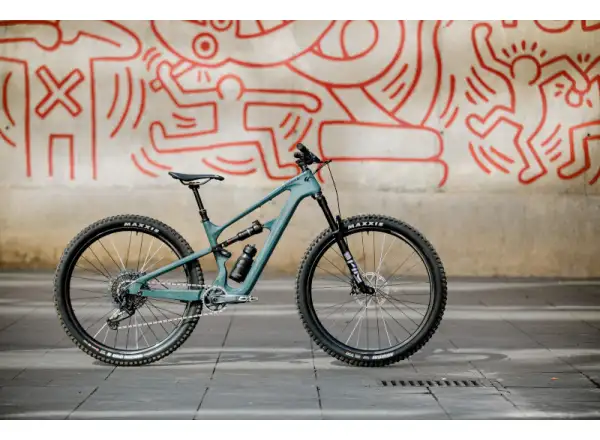 Cannondale Habit Carbon 1 mountain bike Jade