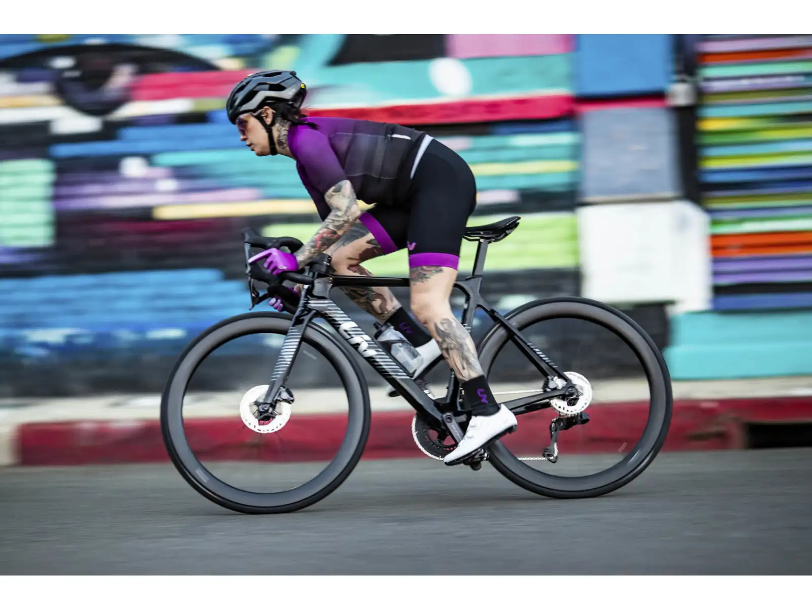 Liv EnviLiv Advanced Pro women's road bike Carbon