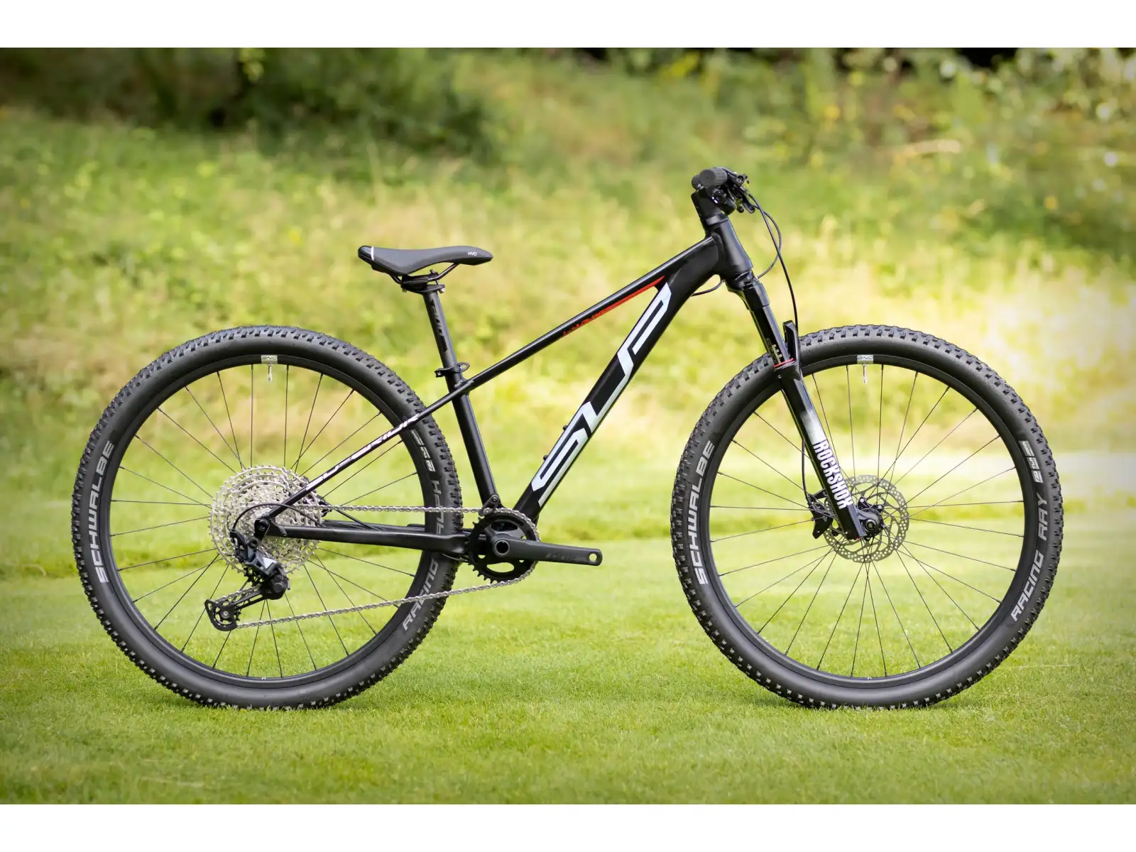 Superior Team 27 Issue Matte Black/Hologram Chrome/Team Red children's bike