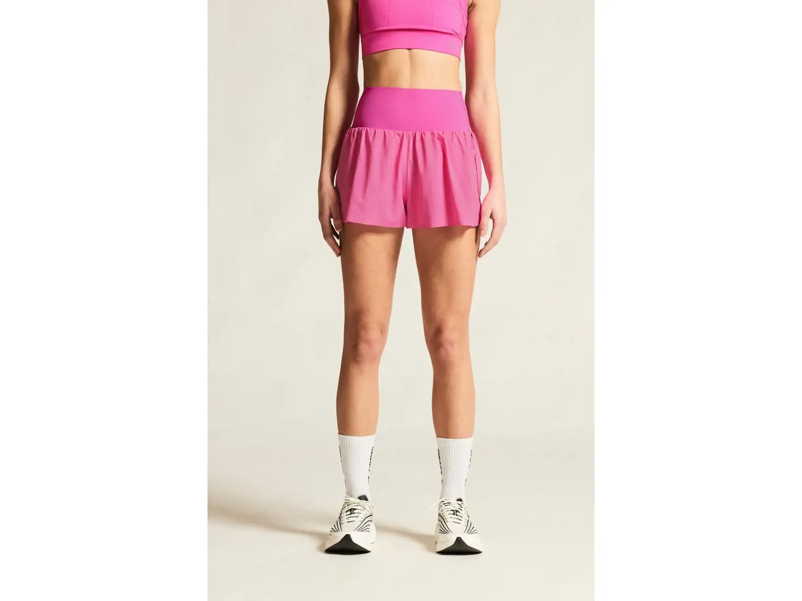 Craft Hypervent Wide women's running shorts pink