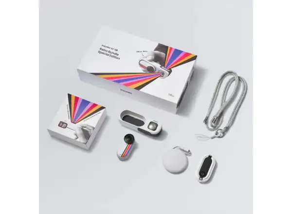 Insta360 GO 3S camera Retro bundle 64 GB special edition white