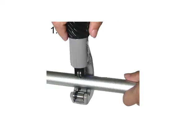 Super B TB-1917 cutter for Al/Fe tubes