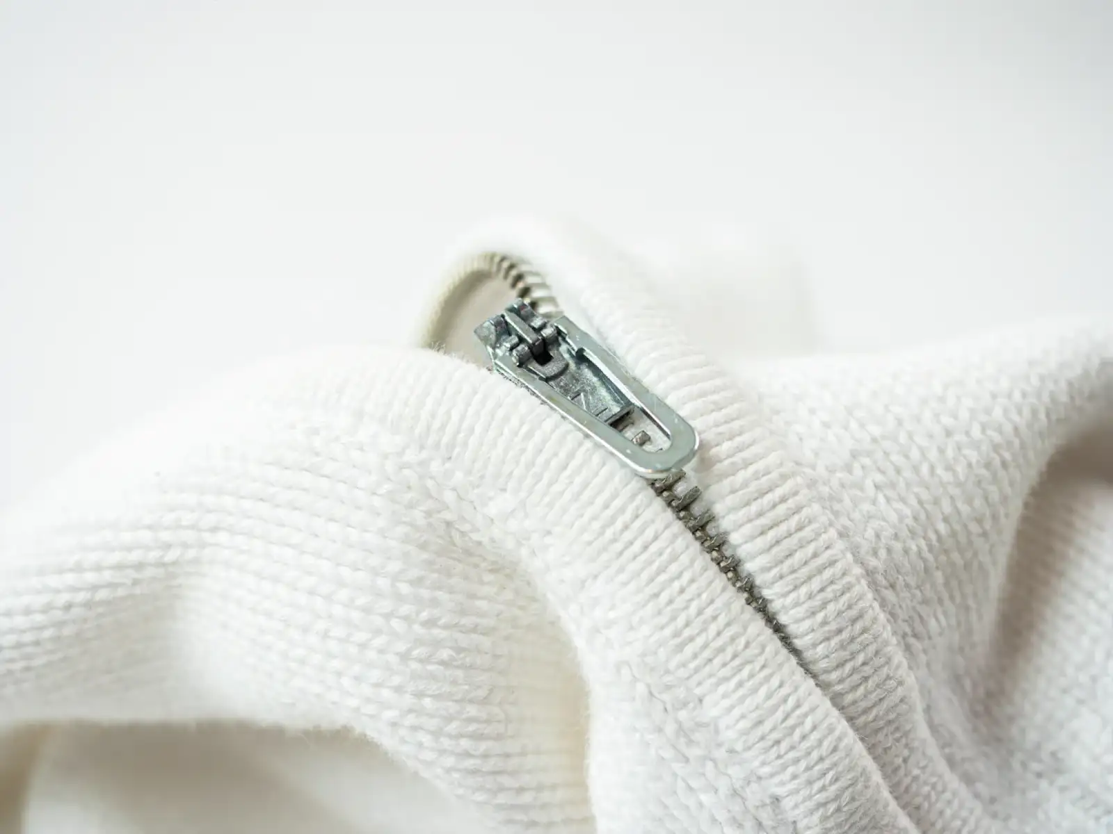 ZlideON repair slider for metal zippers silver