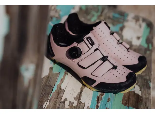 Force Revo 2 MTB cycling shoes pink