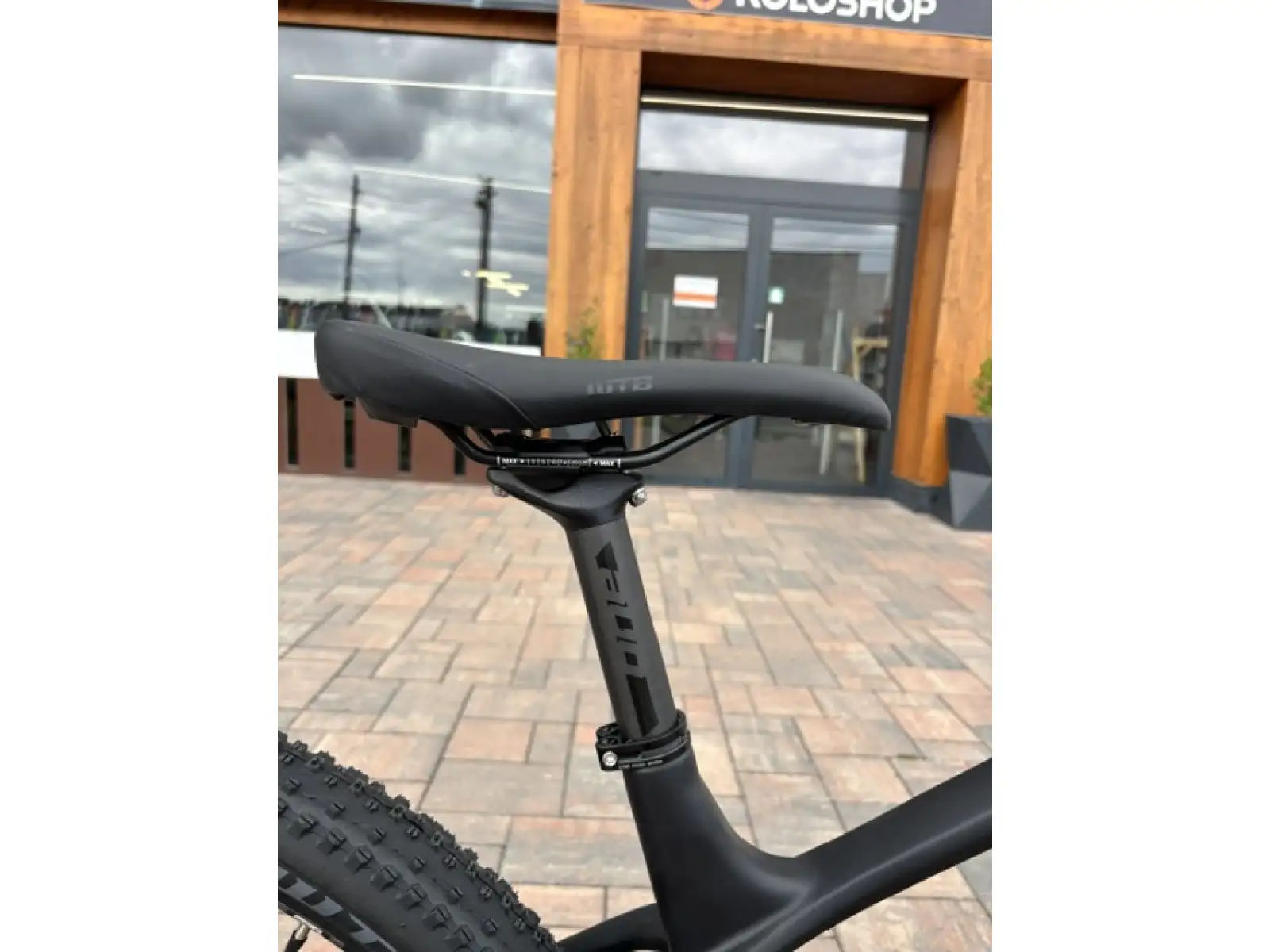 Rock Machine BLIZZ CRB 30-29 mountain bike Black/Grey SAMPLE