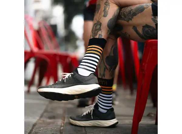 Sidas Run Anatomic Light Crew running socks white-black