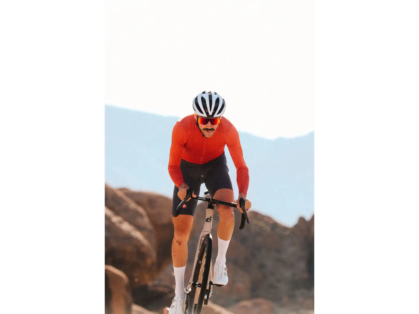 Cervélo Caledonia-5 SRAM Rival AXS Sandstone