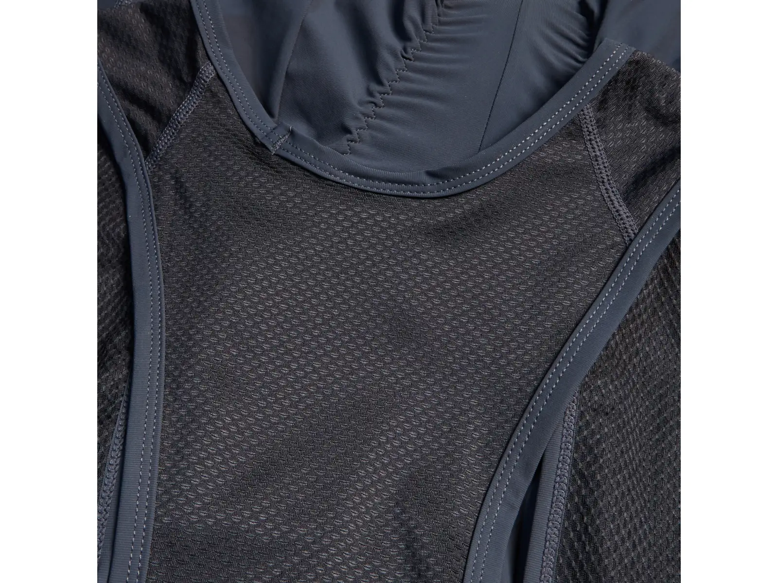 Endura Xtract Lite women's bib shorts with pad Grey