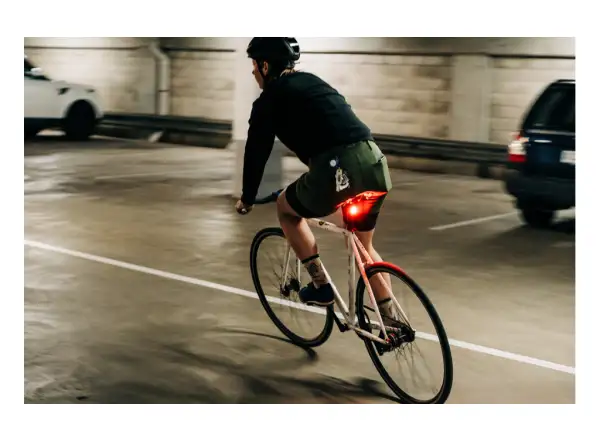 Knog Blinder Mini rear light Love