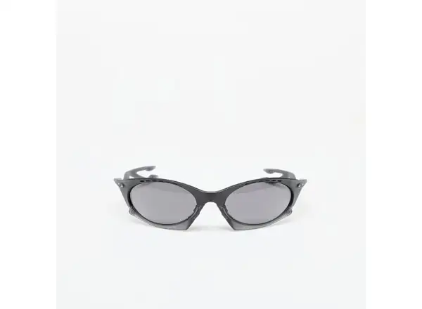 Oakley Plantaris sunglasses Matte Black/Prizm Grey
