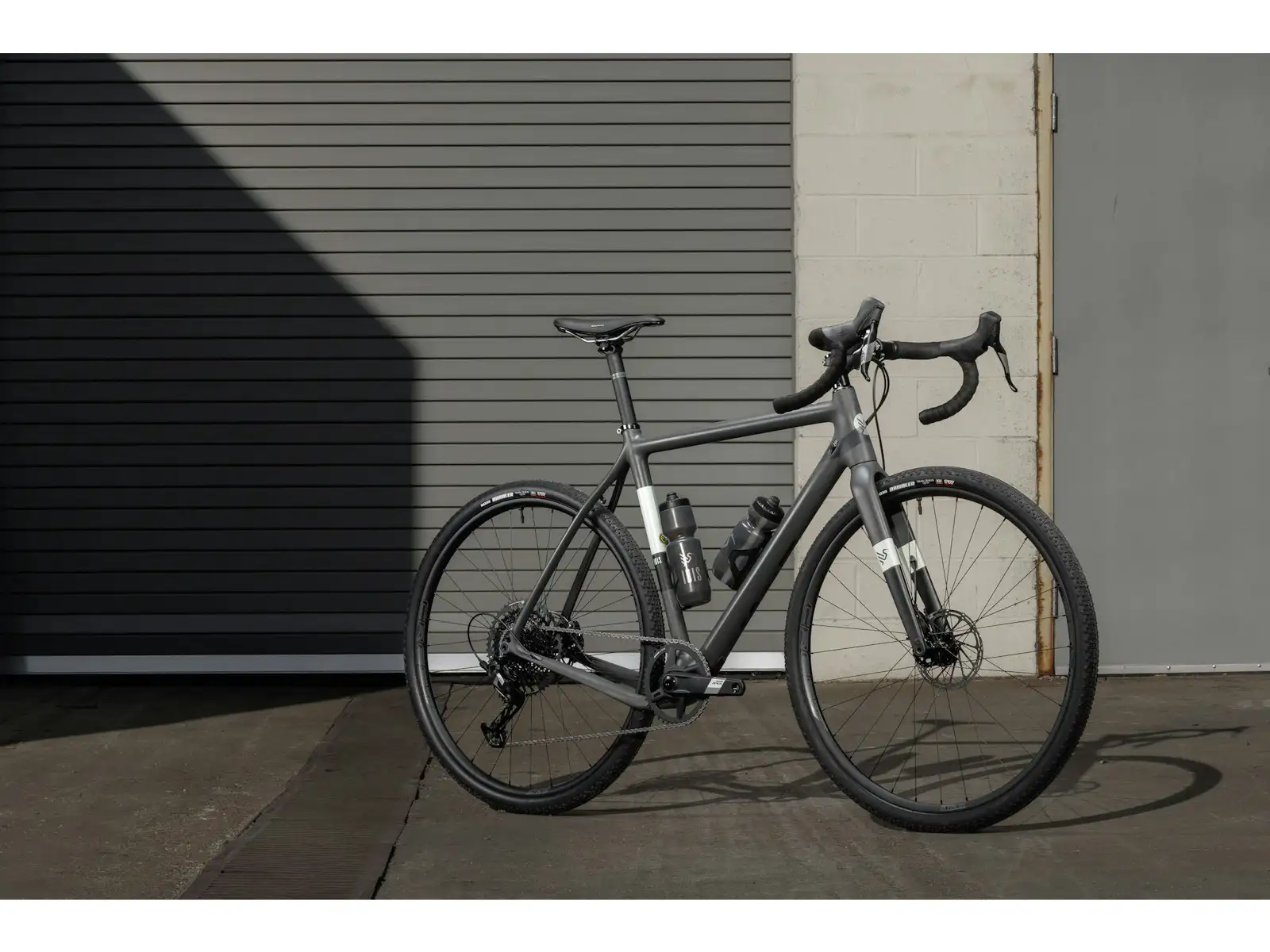 Ibis Hakka Mx Apex gravel bike Slate