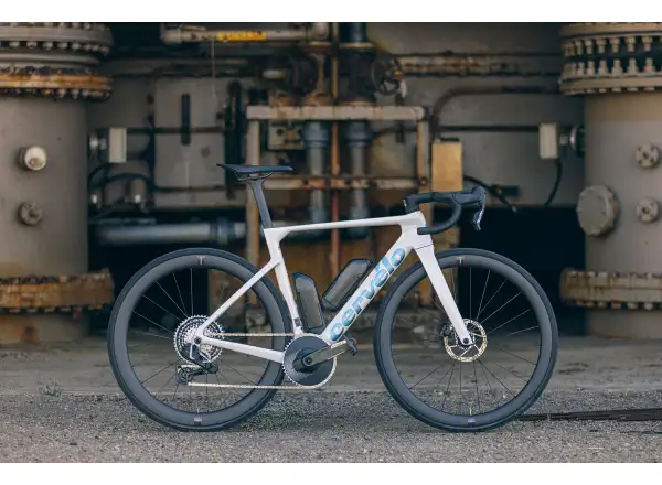 Cervélo Soloist Force AXS gravel bike Cloud Burst