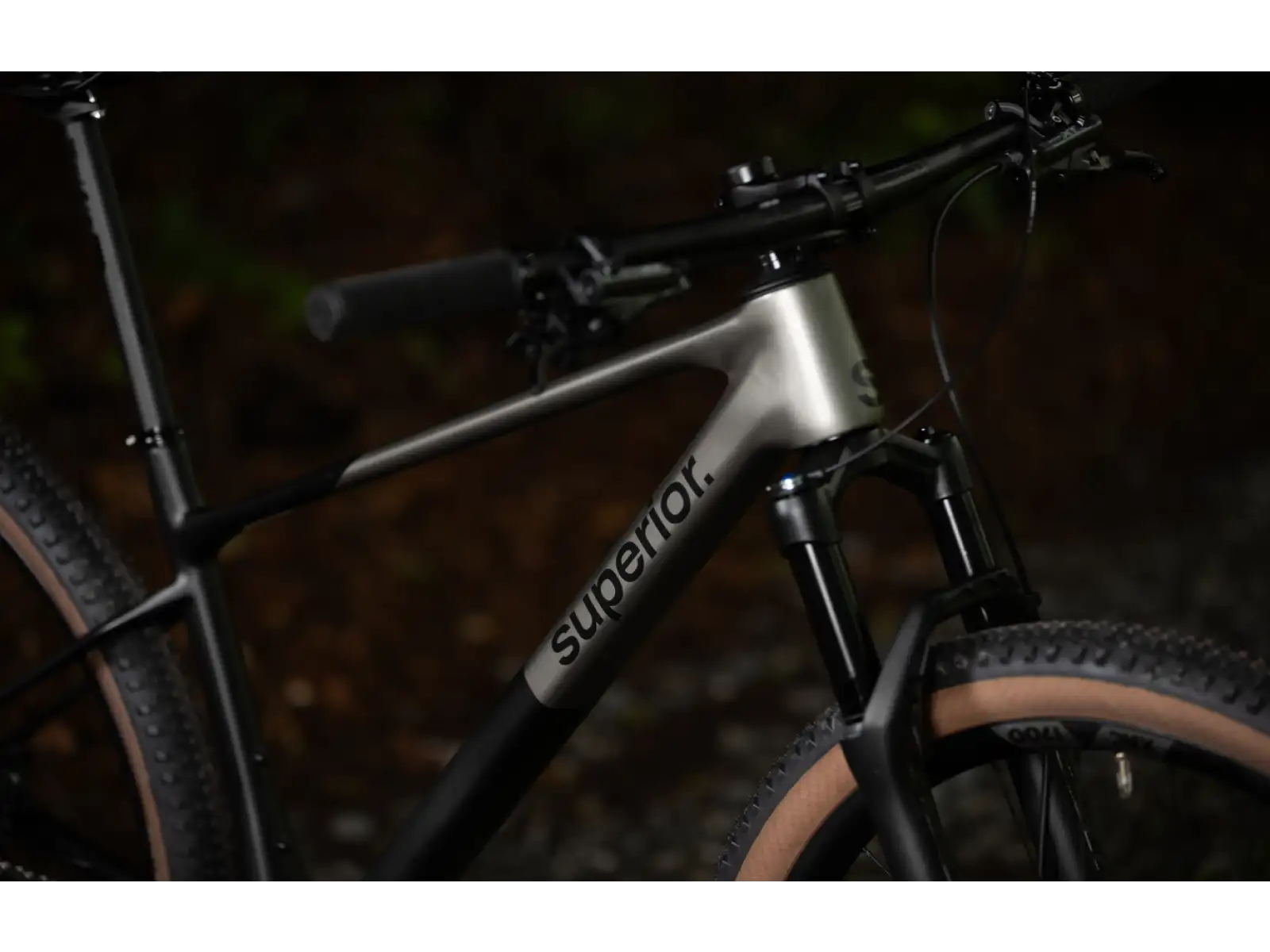 Superior XP 9.8 mountain bike Matte Carbon/Dark Chrome