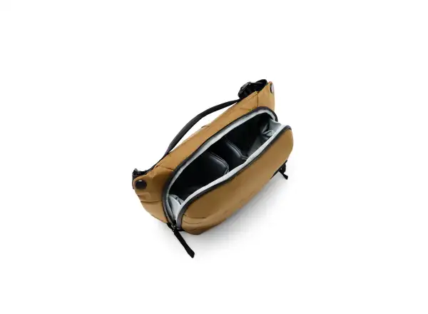 Peak Design Everyday Sling 6 l backpack Coyote