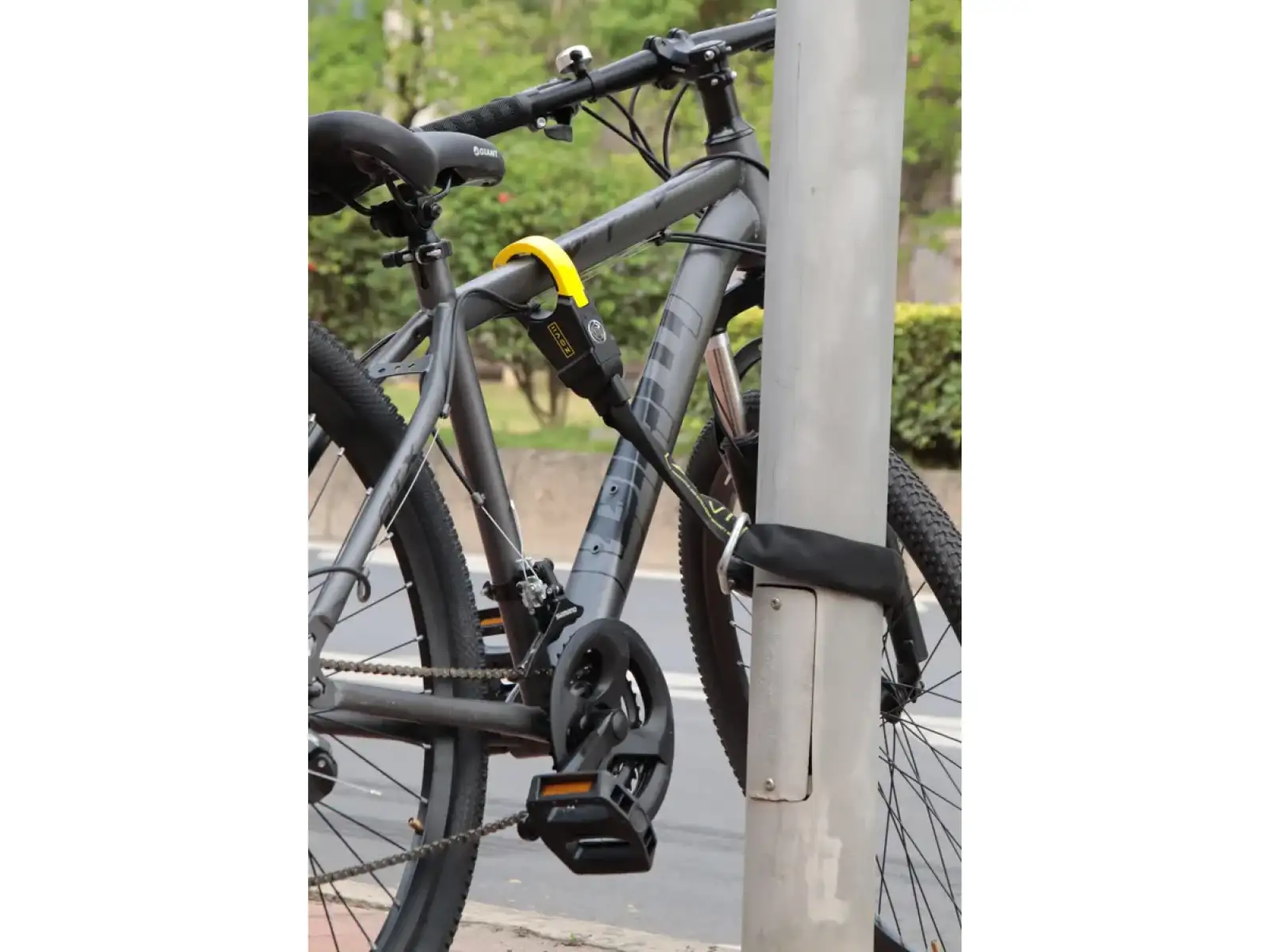 ZOVII 6/600 mm chain lock with alarm