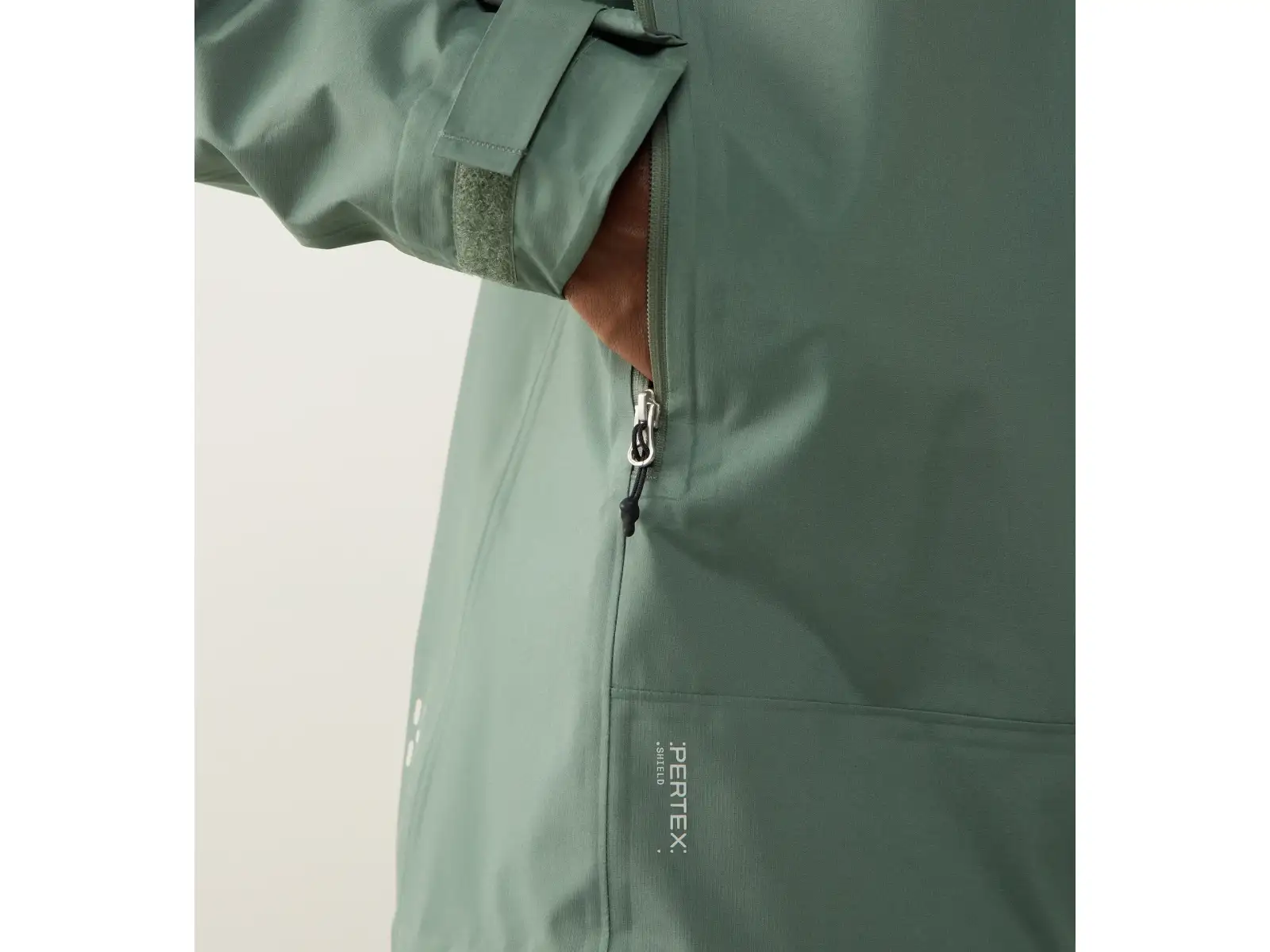 Haglöfs L.I.M AIRAK 2.5l men's jacket Chlorophyll Green