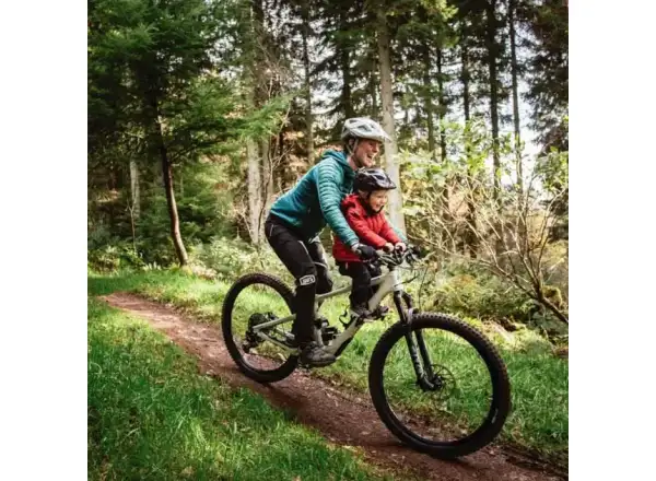Kids Ride Shotgun MTB seat and handlebars on frame black