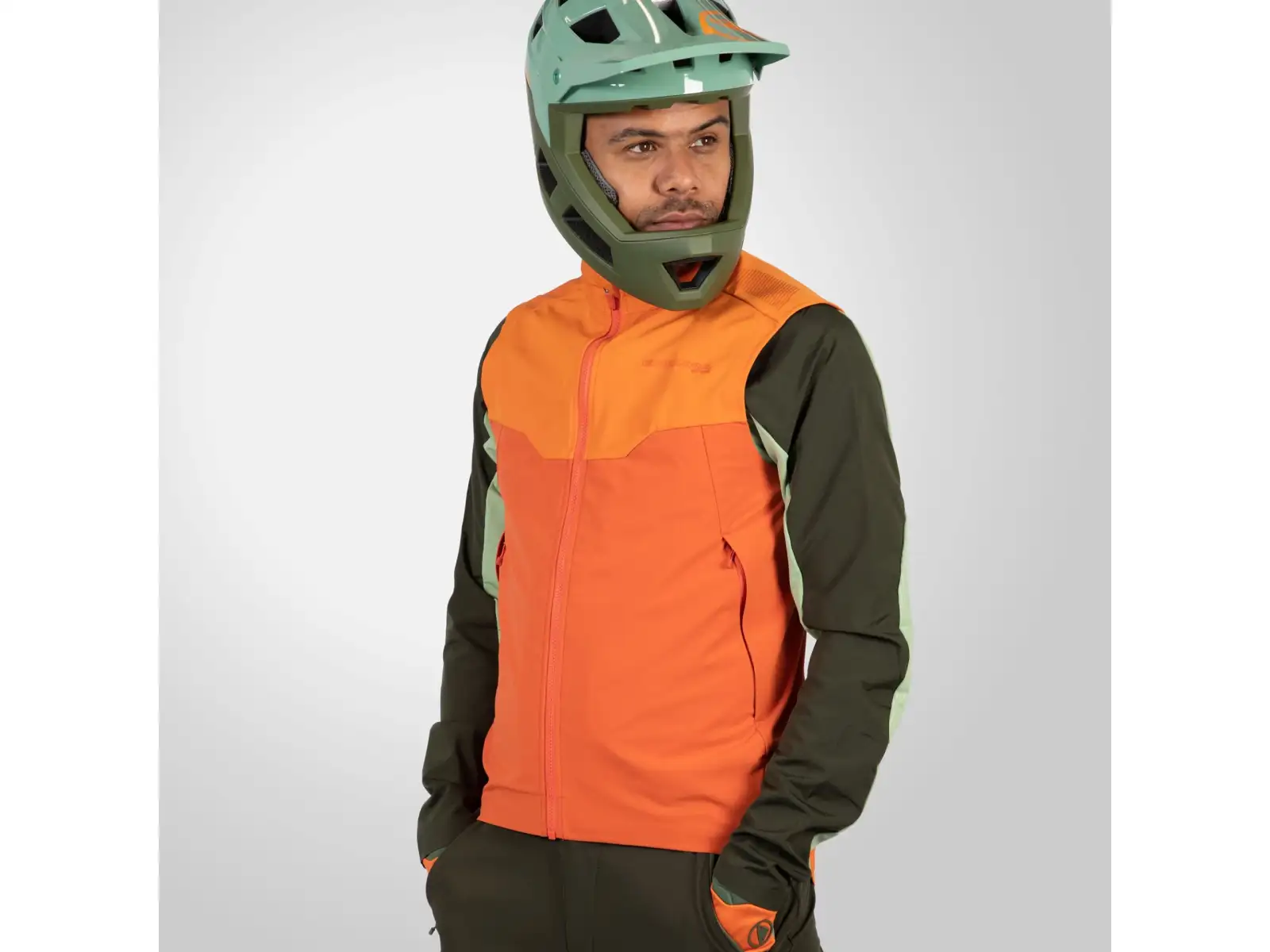 Endura MT500 Spray men's vest Harvest