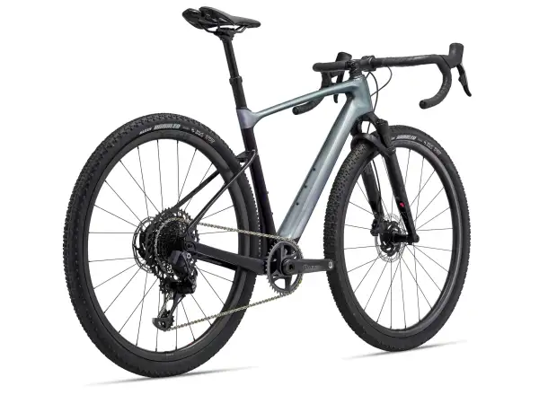Giant Revolt X Advanced Pro 0 gravel bike Airglow Black Currant