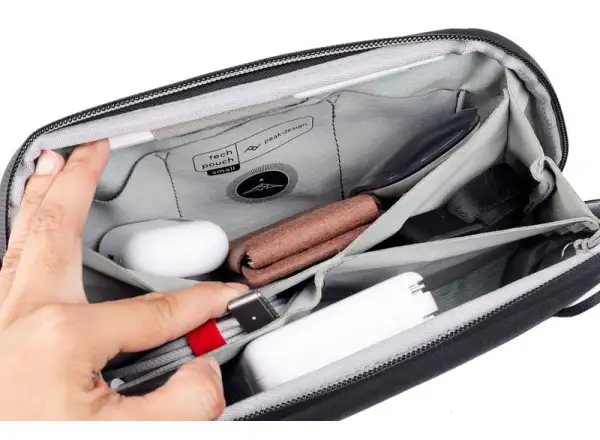 Peak Design Tech Pouch Small Charcoal