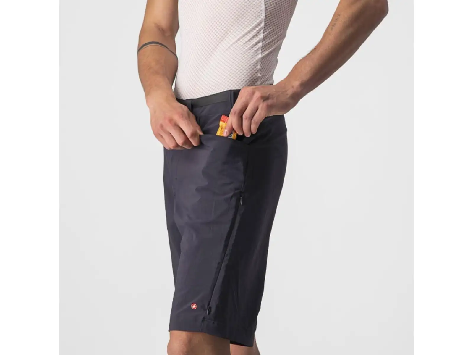 Castelli Unlimited Trail men's loose shorts without liner black