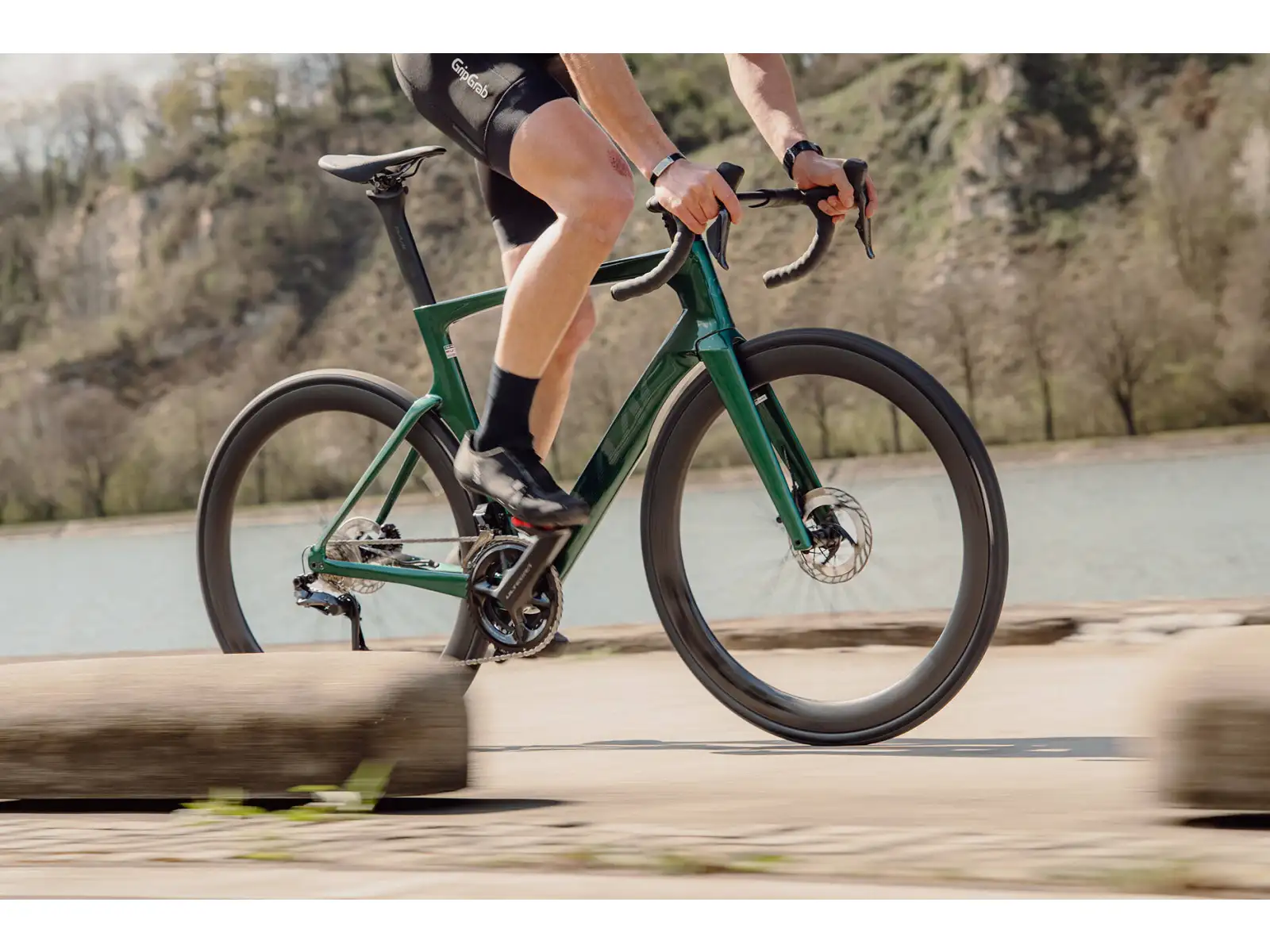 Isaac Meson Ultegra Di2 road bike Jade Green